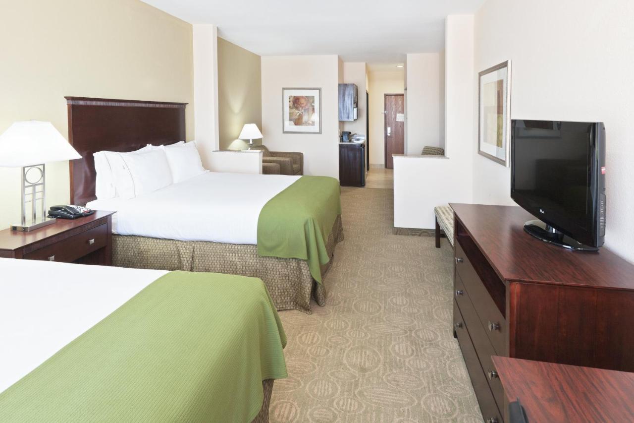 Holiday Inn Express & Suites Brownfield Exteriér fotografie